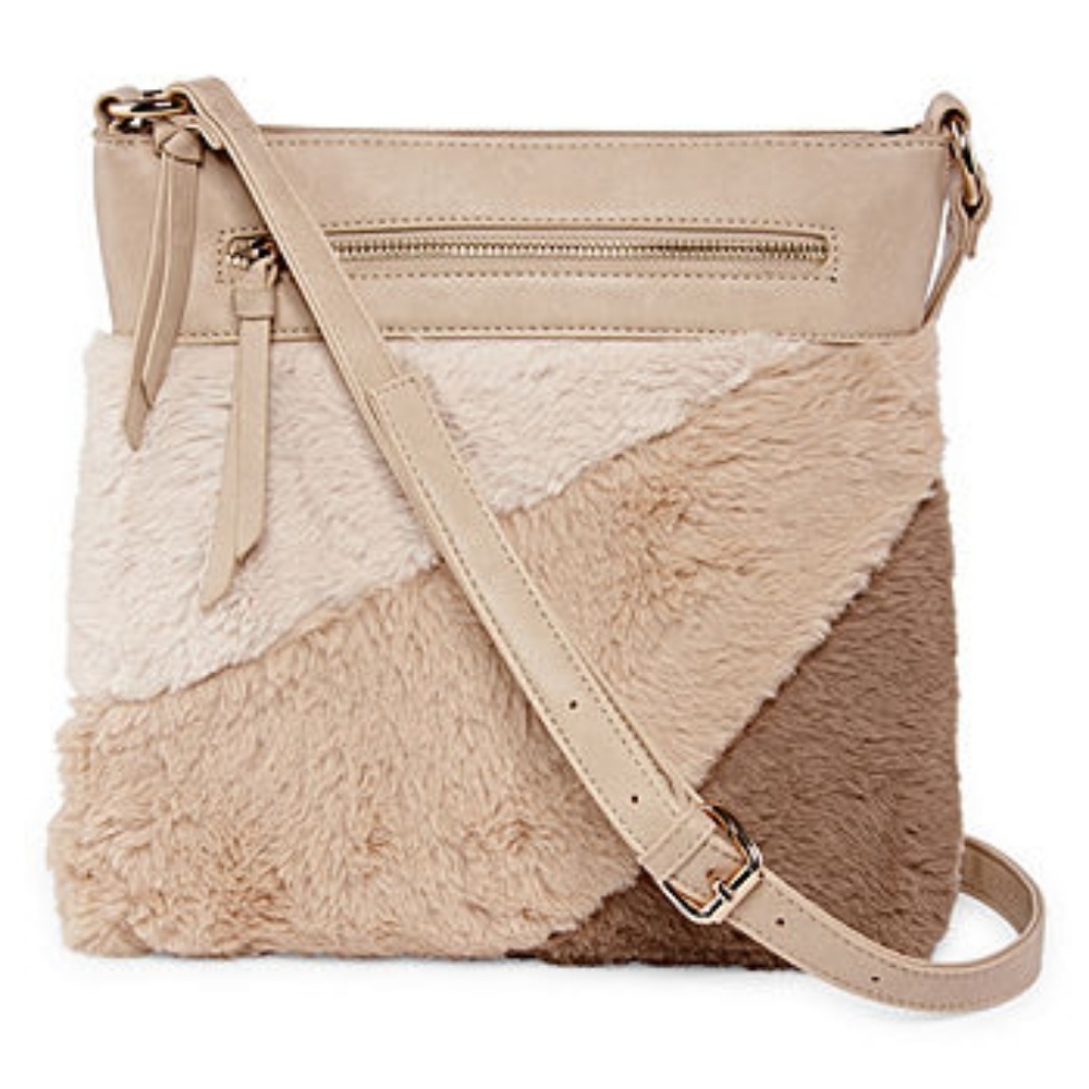 NWT
Latique Fur-Tastic Large Crossbody Bag